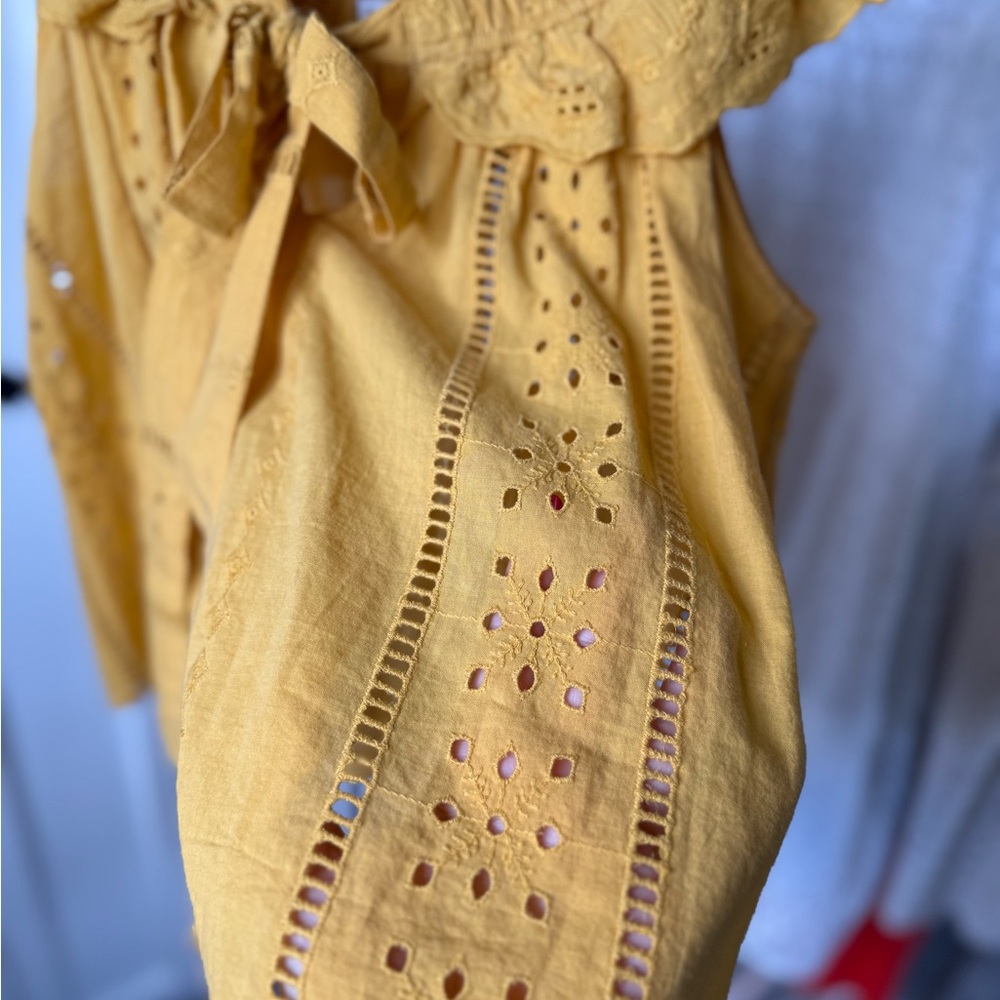Zara Mustard Ruffled Eyelet Blouse - Picture 3 of 3